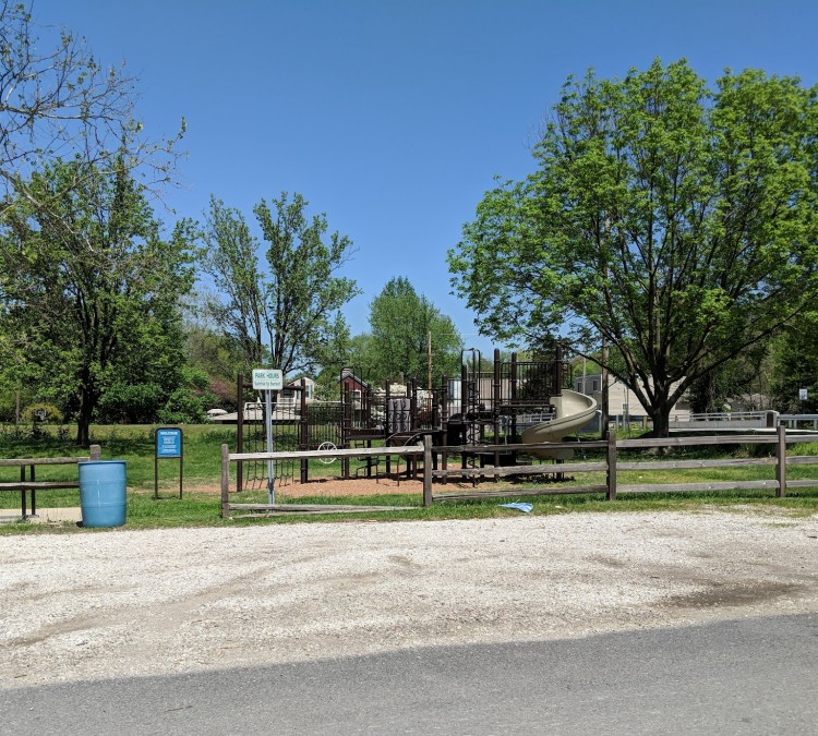 Mayfield Park (Caseyville,&nbspIL)